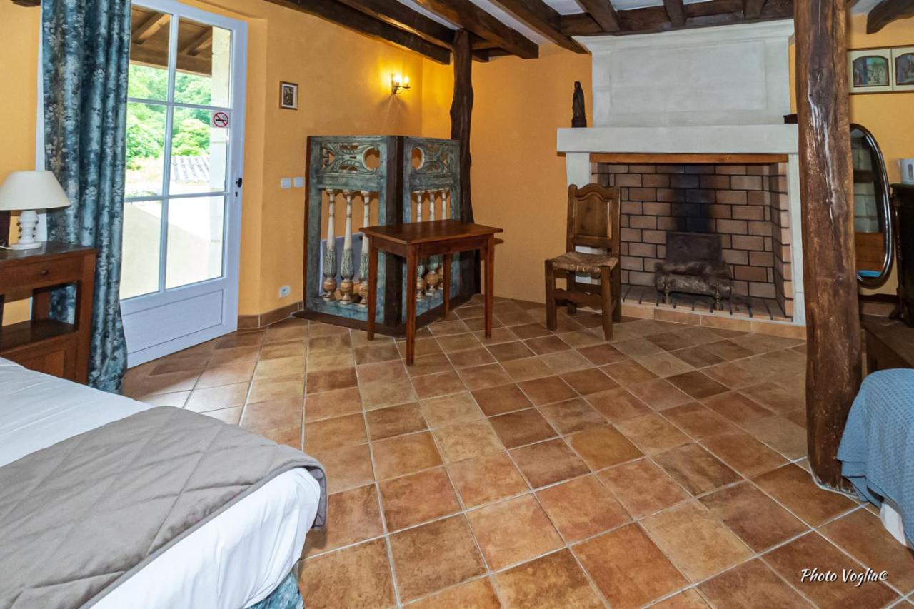 Domaine De La Juranvillerie, Gite Et Chambres D'Hotes Rigny-Usse Ngoại thất bức ảnh
